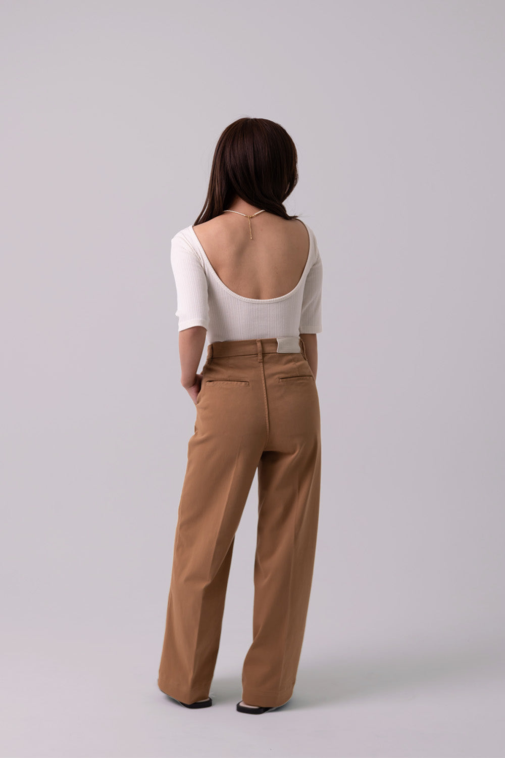 LOOSE CHINOS "Monica" - Camel