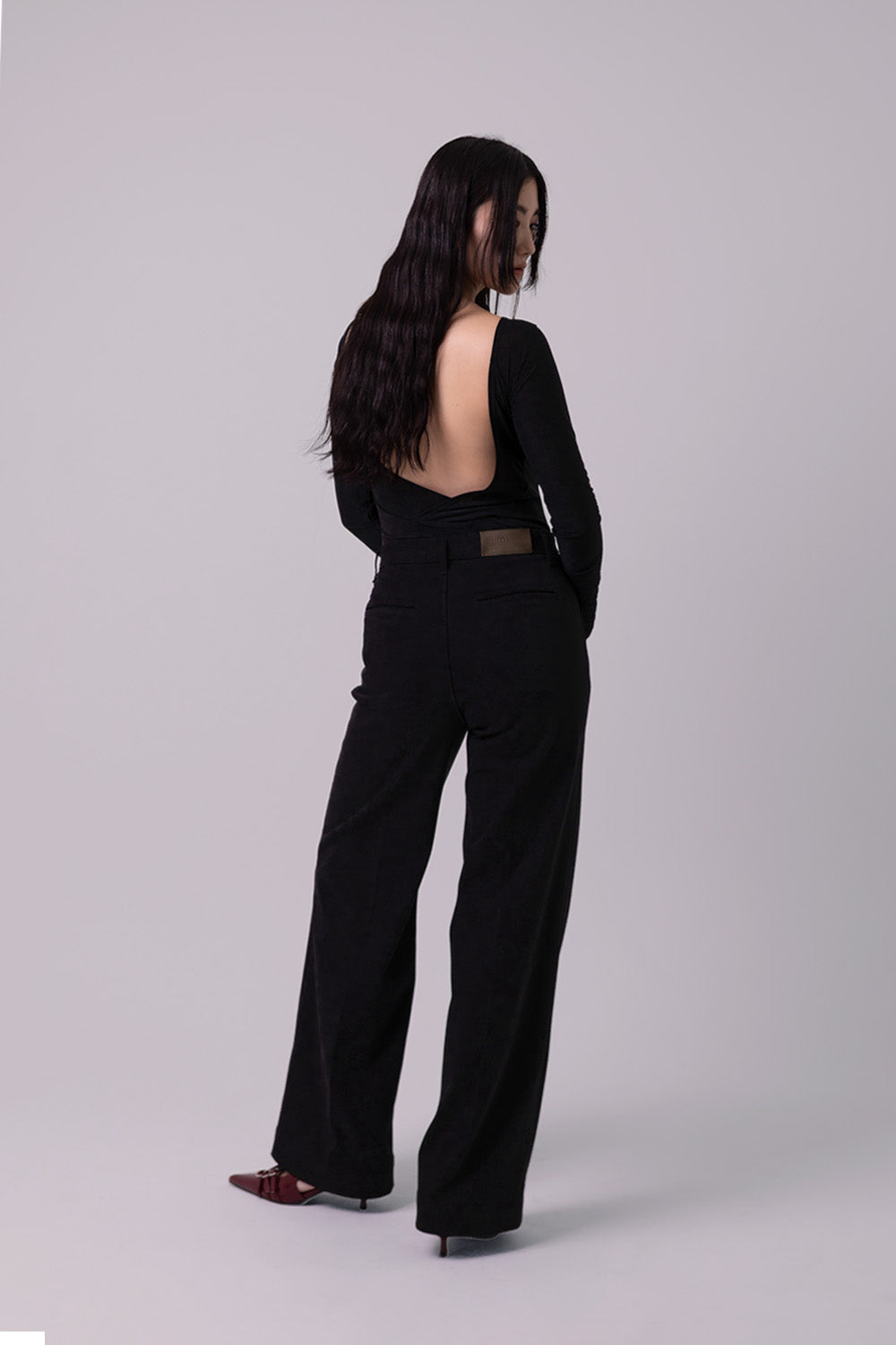 LOOSE CHINOS "Monica" - Black
