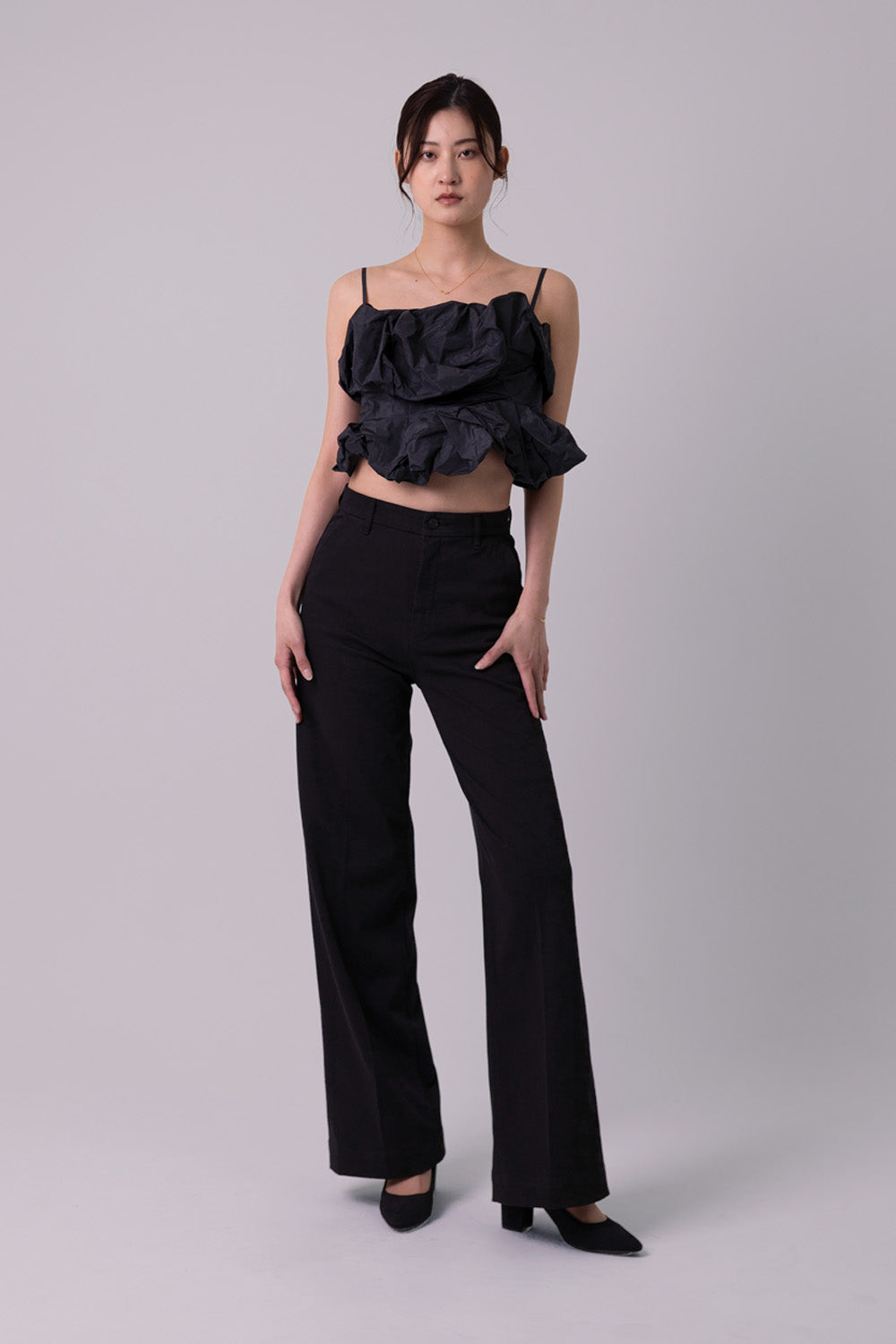 LOOSE CHINOS "Monica" - Black