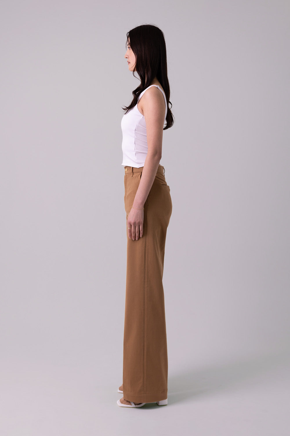 LOOSE CHINOS "Monica" - Camel