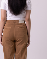 LOOSE CHINOS