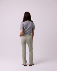 SLIM CHINOS