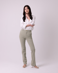 SLIM CHINOS