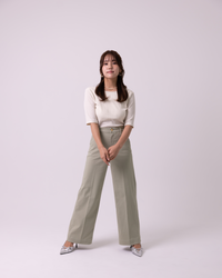 LOOSE CHINOS