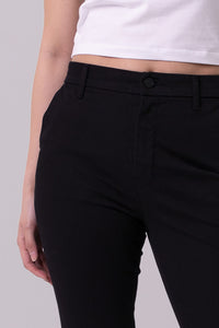 SLIM CHINOS 