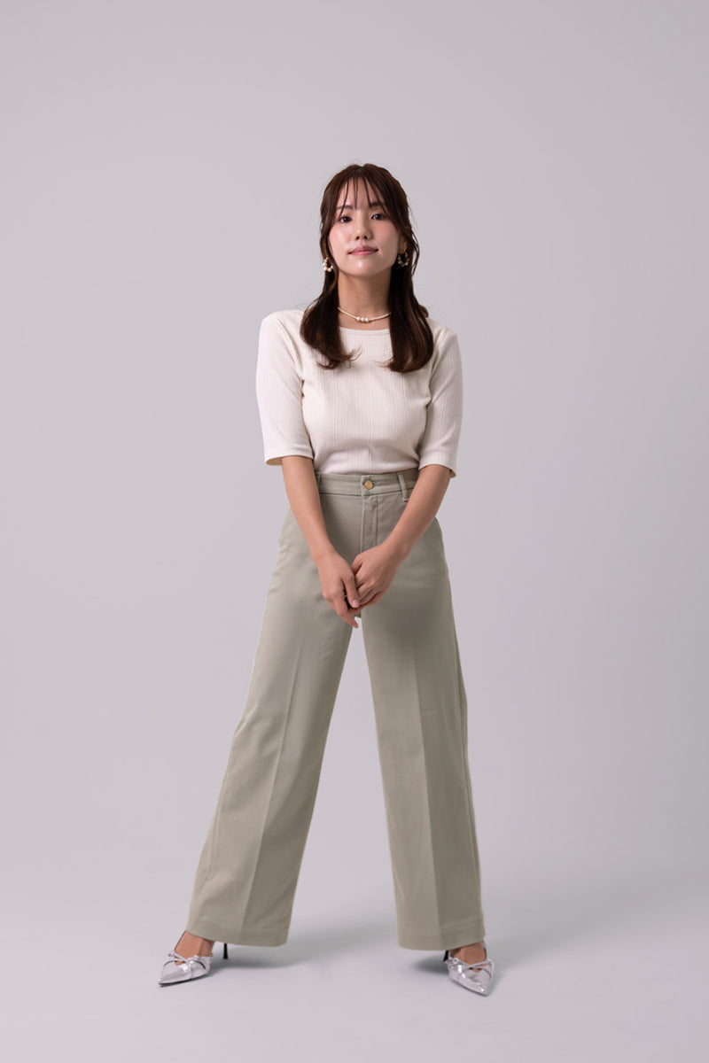 LOOSE CHINOS 