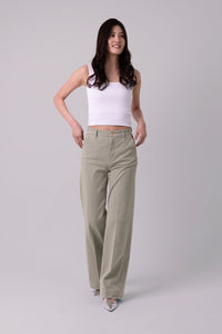 LOOSE CHINOS 