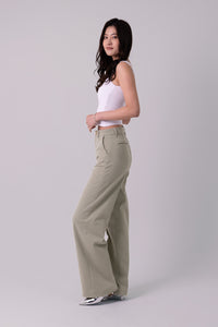 LOOSE CHINOS 